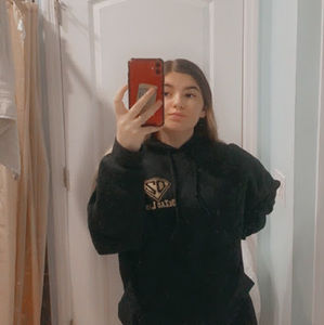 Meet your Posher, Bella